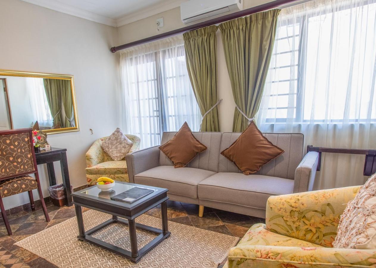 At Heritage House St Lucia Luaran gambar